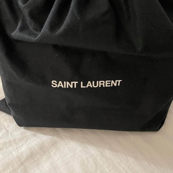 Authentic Medium YSL bag - Picture 3 of 5
